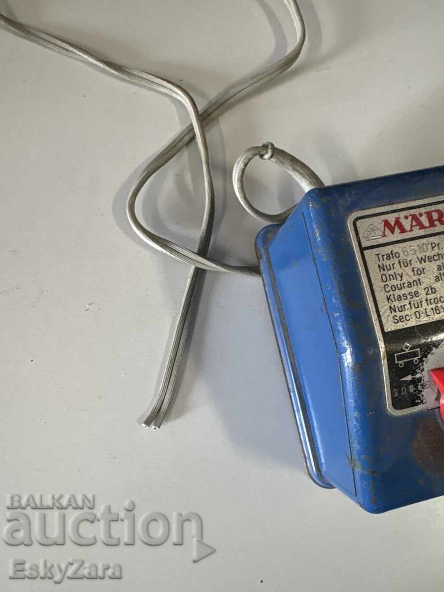 Delivery of Vintage Märklin Transformer 6510 (16 VA)