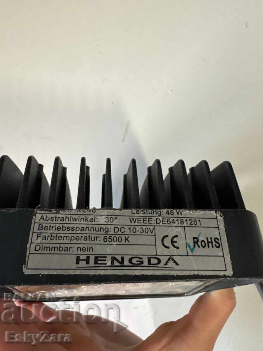Δημοπρασία LED προβολέας εργασίας HENGDA 48W (16 LED) για τζιπ