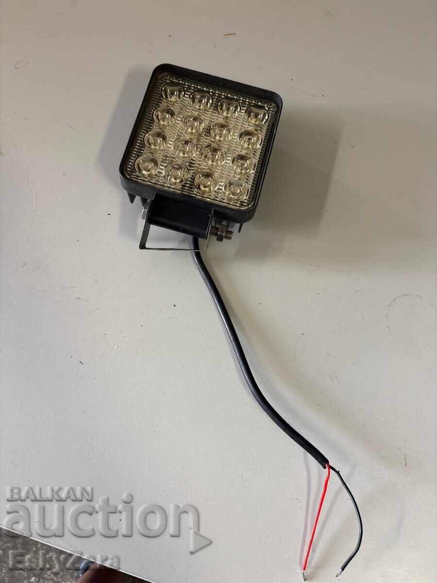 LED προβολέας εργασίας HENGDA 48W (16 LED) για τζιπ