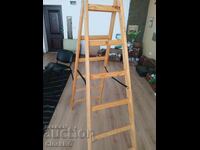 Ladder