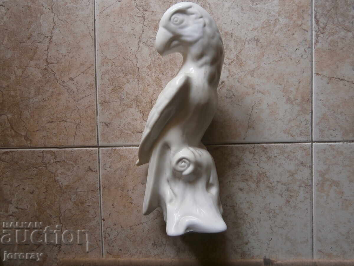 Porcelain figure 29cm with price 10.00 €