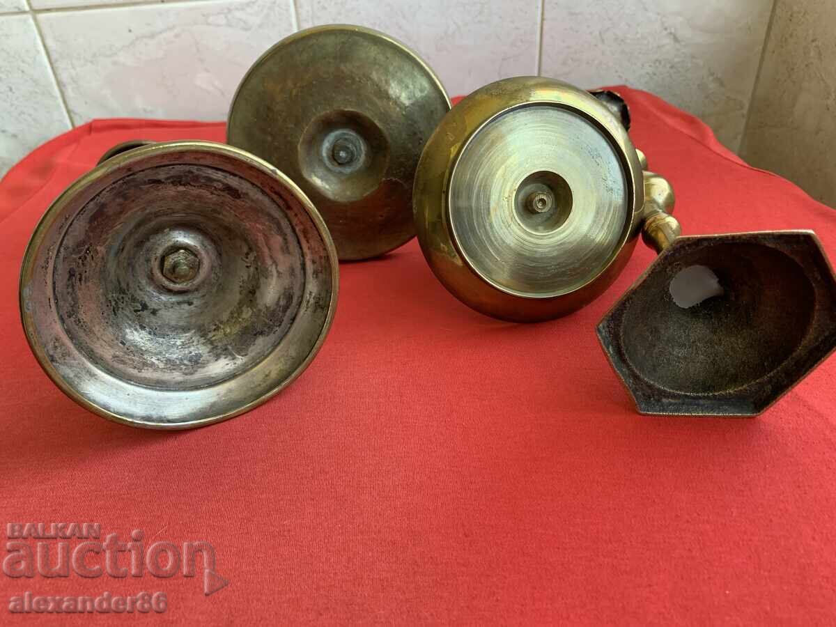 Δημοπρασία Σετ 4 παλιά ορειχάλκινα κηροπήγια