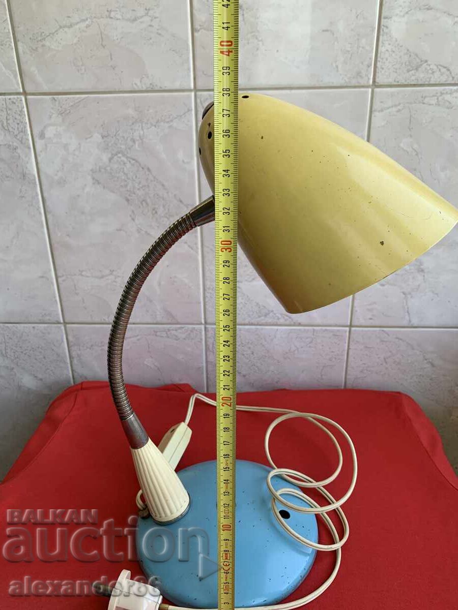 Аукцион Метална полска лампа за бюро масивна индустриална ?