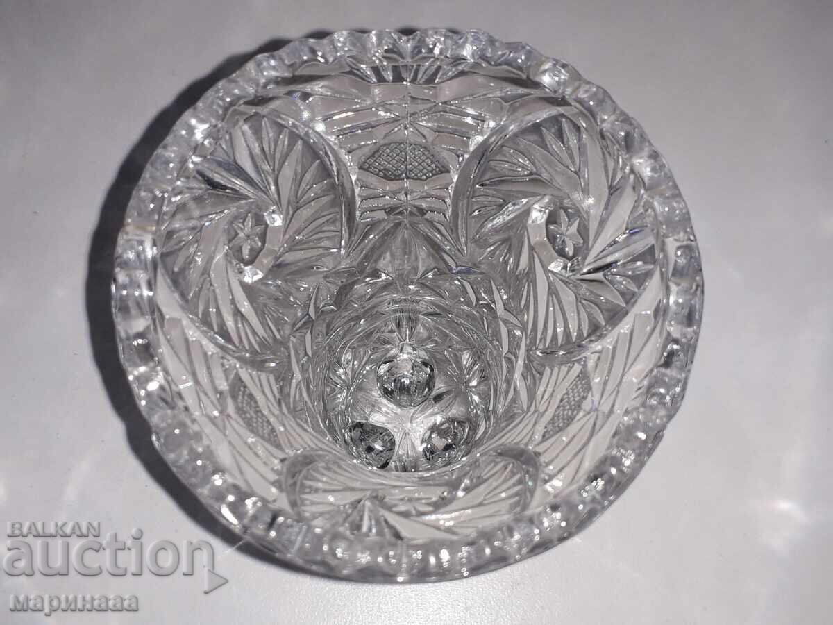 Delivery of VASE. CRYSTAL. "ANNA HUTTE". GERMANY Delivery of VASE. CRYSTAL. "ANNA HUTTE". GERMANY