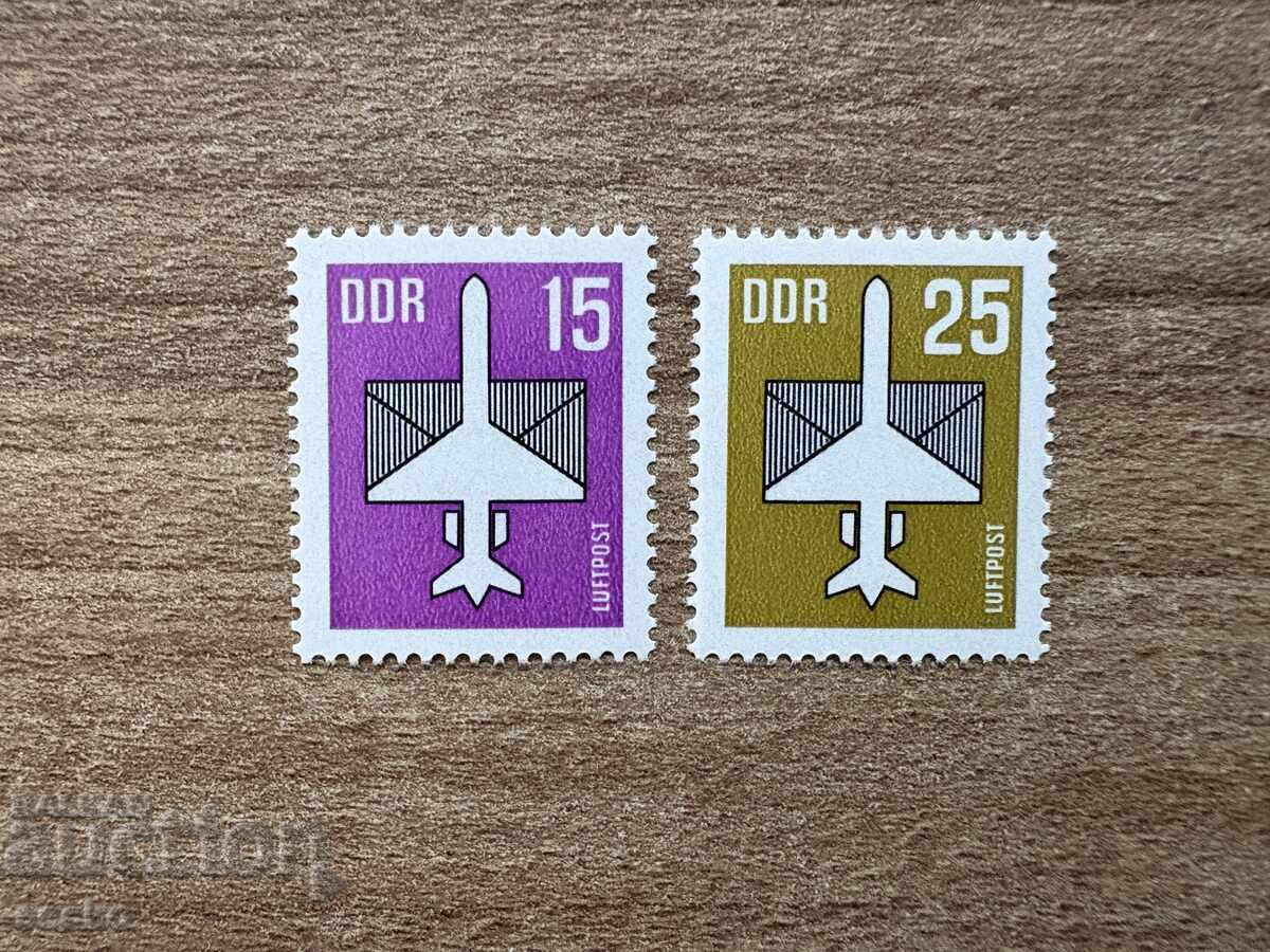 RDG - Poștă aeriană - Avion și plic (1985) MNH