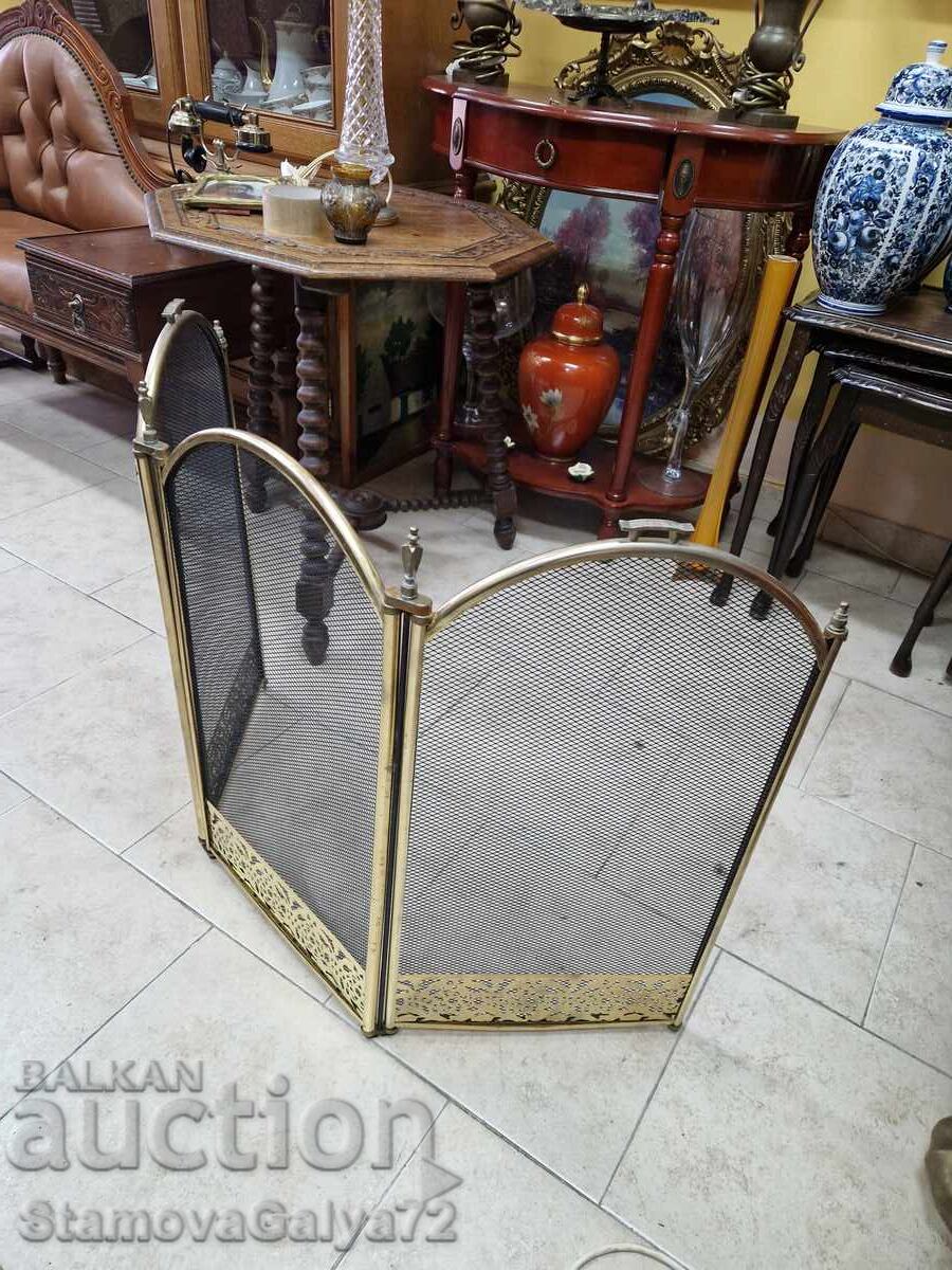 Delivery of Beautiful English bronze fireplace screen