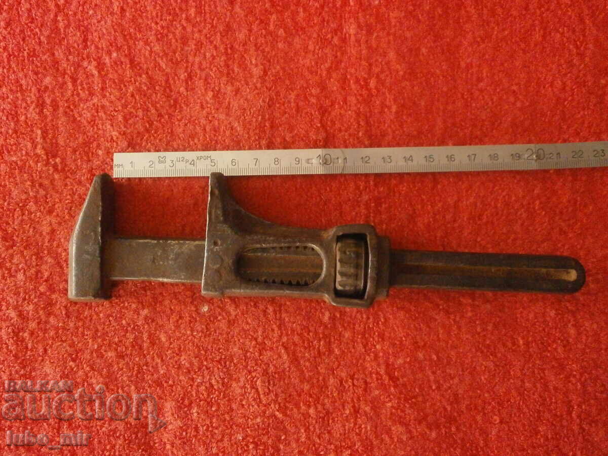Delivery of ANTIQUE GERMAN ADJUSTABLE WRENCH