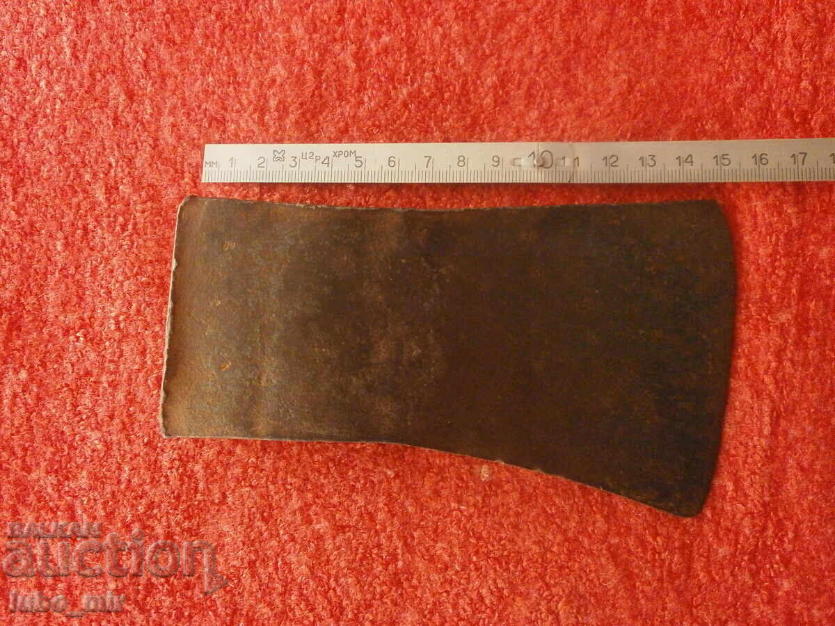 Auction  OLD SWEDISH AXE - SATER BANKO