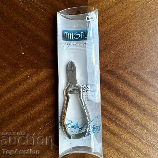 MAGNUM Professional Nail Nippers (Solingen Germany)