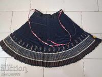 Old squealing dragonfly from women's costume embroidery sukman