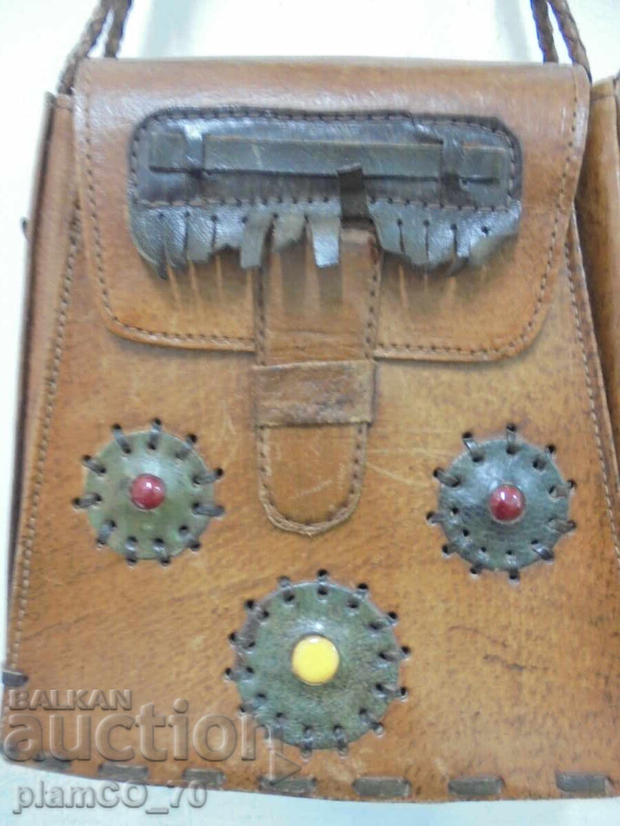 No. 8711 Vintage women's genuine leather handbag with price 29.90 €