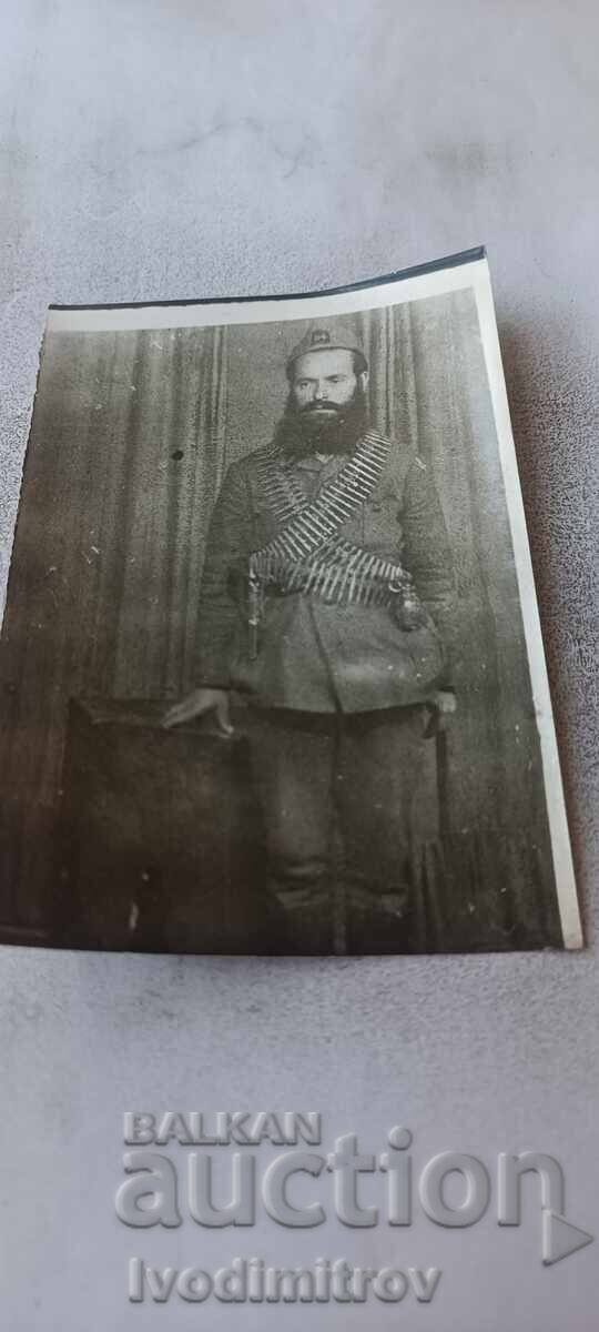 Снимка Четник с препасани патрондаши Снимка Четник с препасани патрондаши