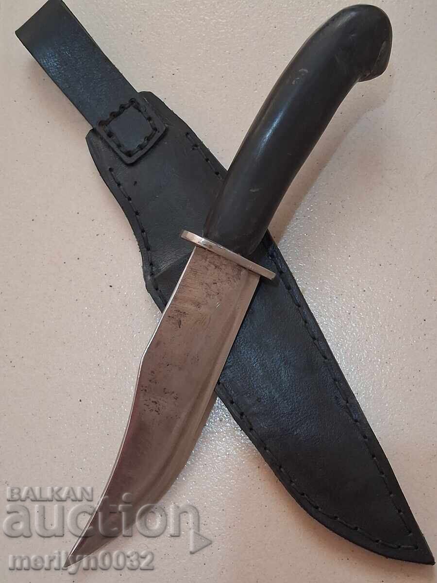 Δημοπρασία Κυνηγετικό μαχαίρι με θήκη και λαβή από κέρατο βουβαλιού