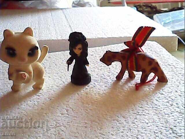 Lot of stone and plaster toys and others - 6