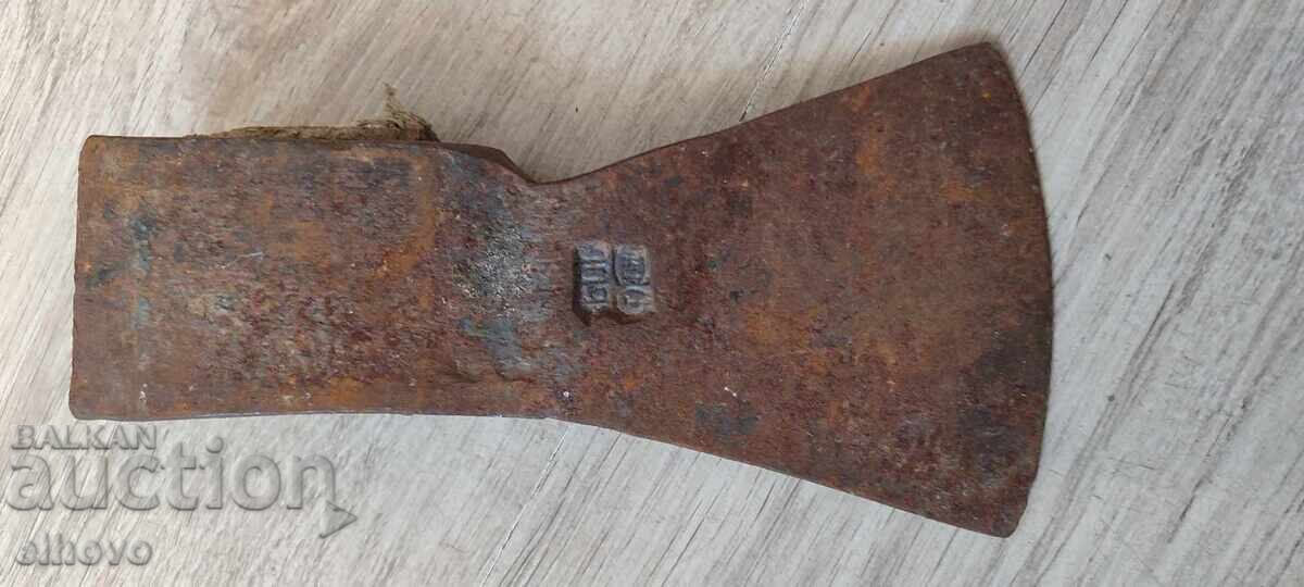 Licitație Topor 1800g