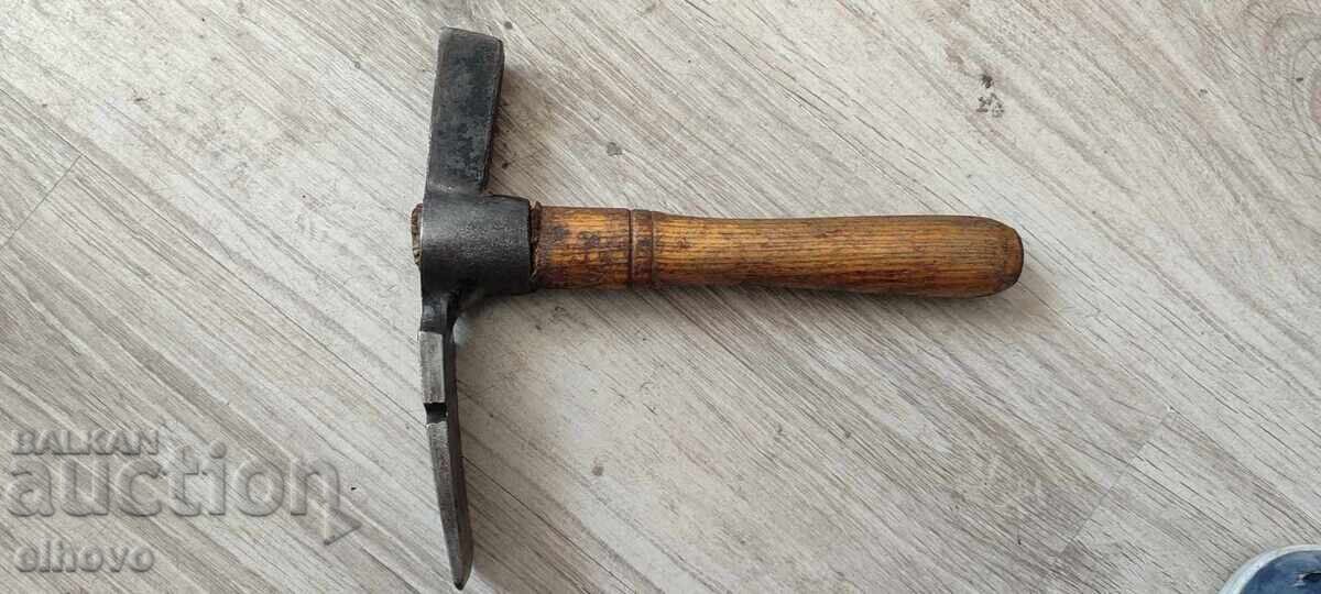 Auction  Vintage Felix stonemason's hammer