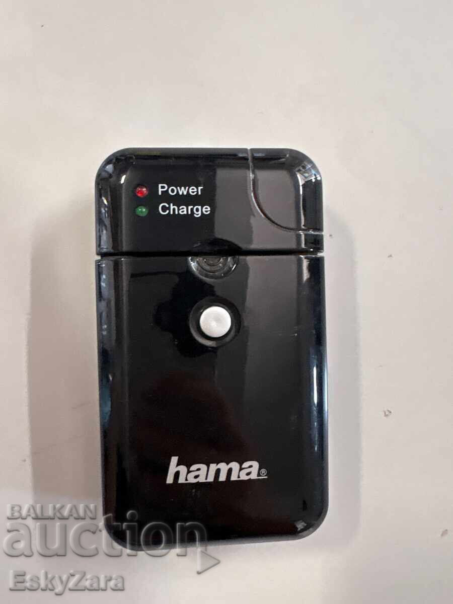 Hama Universal Battery Charger (Li-Ion / AA / AAA) Hama Universal Battery Charger (Li-Ion / AA / AAA)