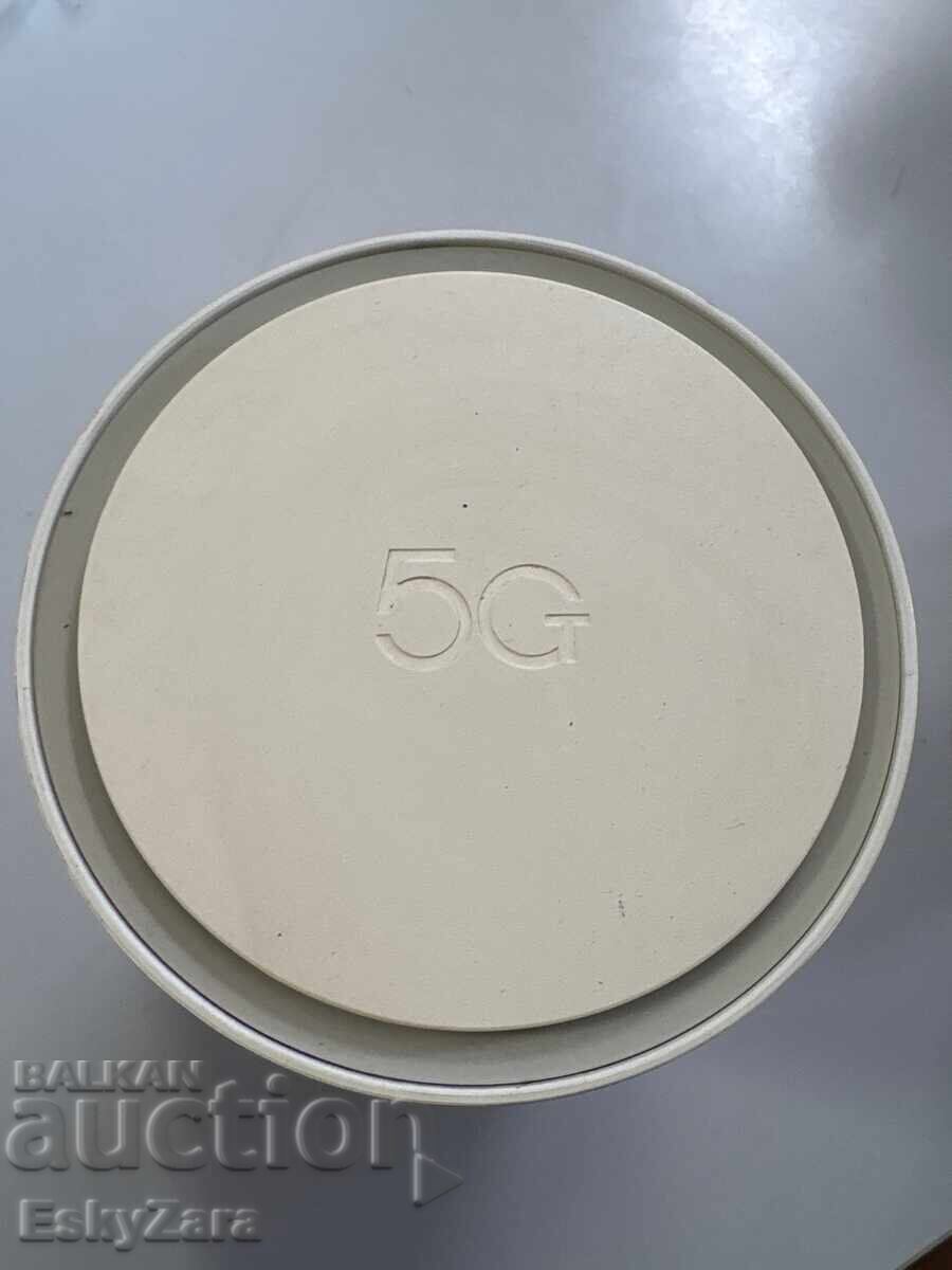 Auction  Vodafone GigaCube HH500V 5G Router
