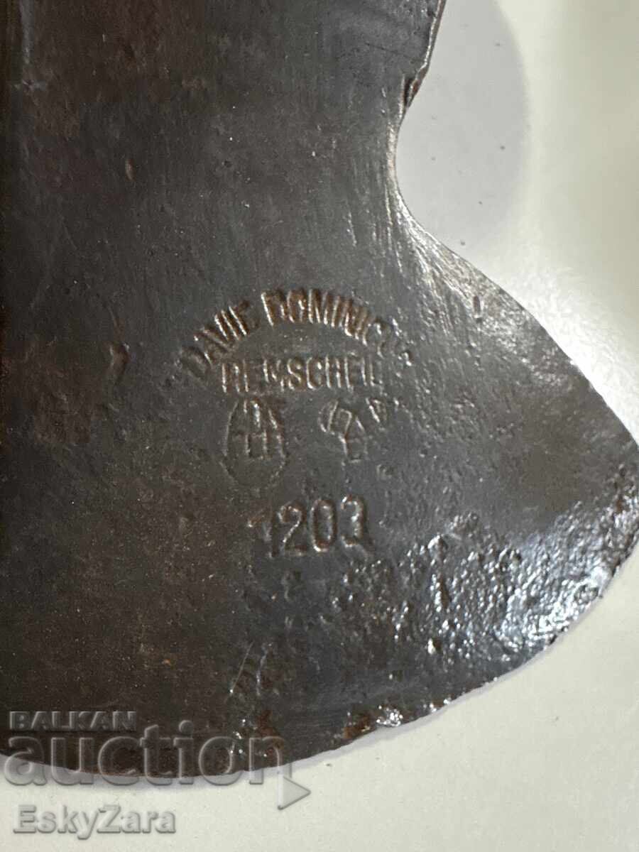 Delivery of Old German axe David Dominicus Remscheid "Nord Beil"