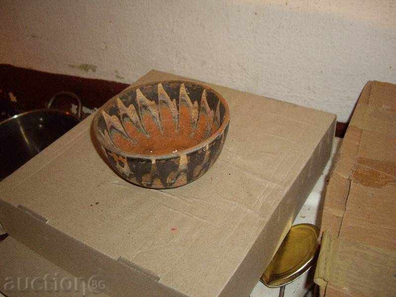 Παράδοση κεραμικά ζωγραφισμένα μπολ Παράδοση κεραμικά ζωγραφισμένα μπολ