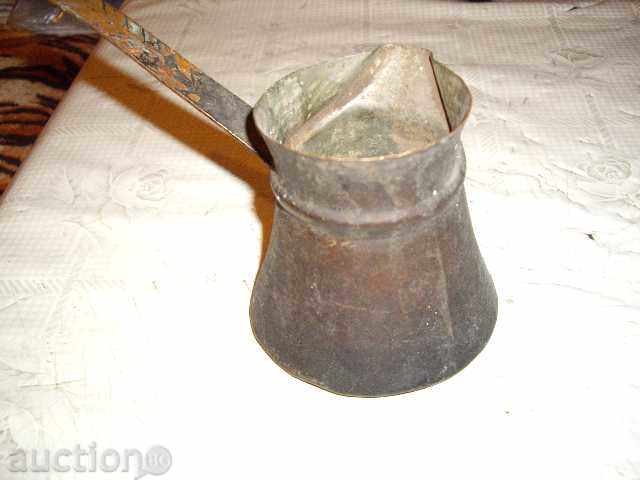 oală Vechi cupru cu preț 12.00 BGN | € 6.14