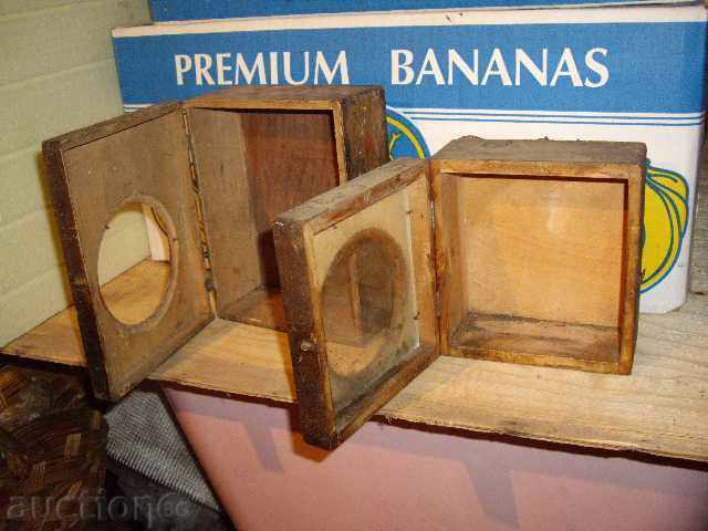 Lot of 2 boxes for watches painted with price 30.00 BGN | € 15.34 Lot of 2 boxes for watches painted with price 30.00 BGN | € 15.34