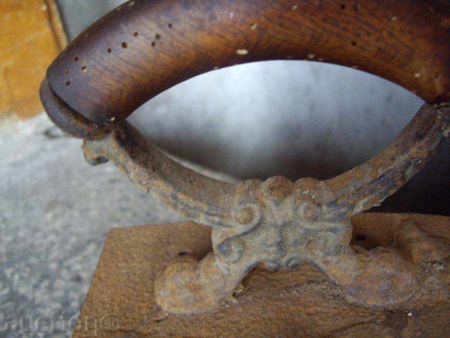 Auction old interesting iron on fire Auction old interesting iron on fire