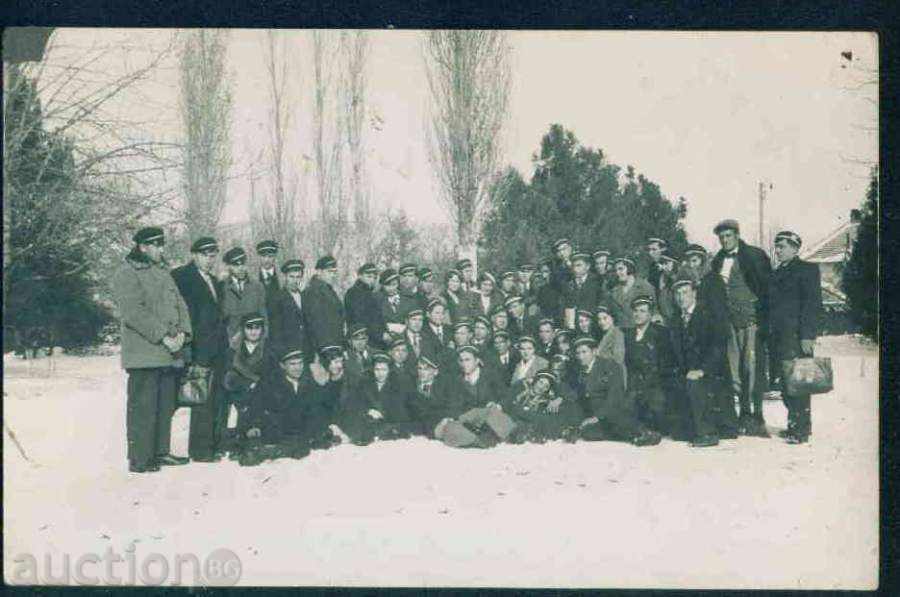 ШУМЕН  -  снимка на ученици І курс 1933 год.  / M5294