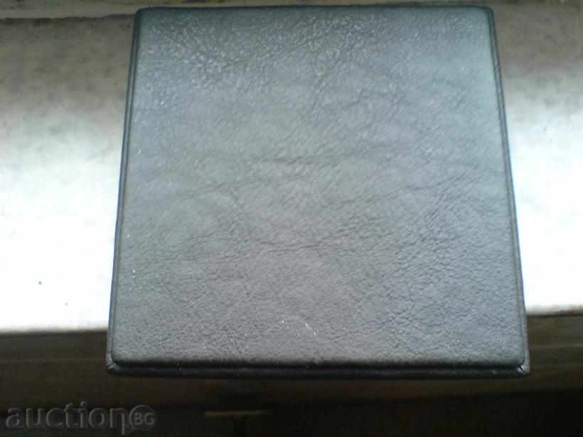 gena Plaque. Angajați - predat străină. generali cu preț 146.49 BGN | € 74.90 gena Plaque. Angajați - predat străină. generali cu preț 146.49 BGN | € 74.90