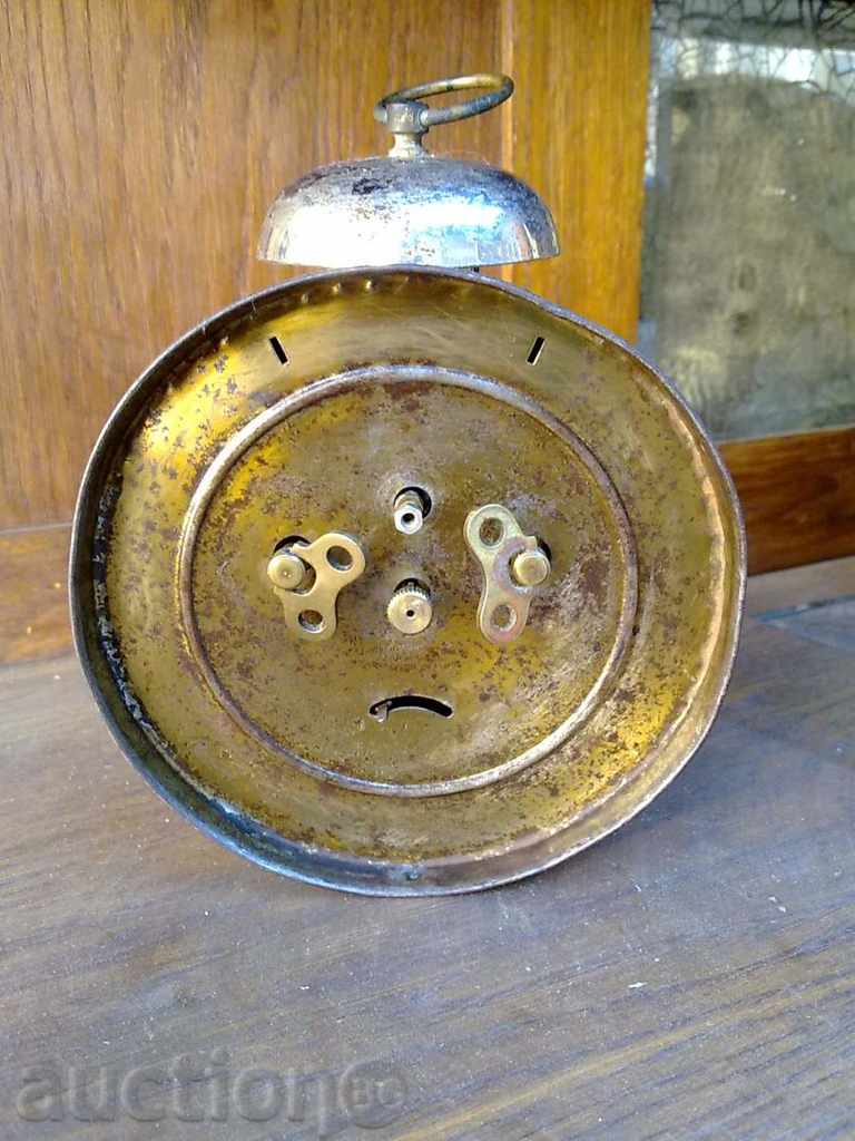 Будилник Хамбург - Американ с цена € 20.45 | 40.00 лв.