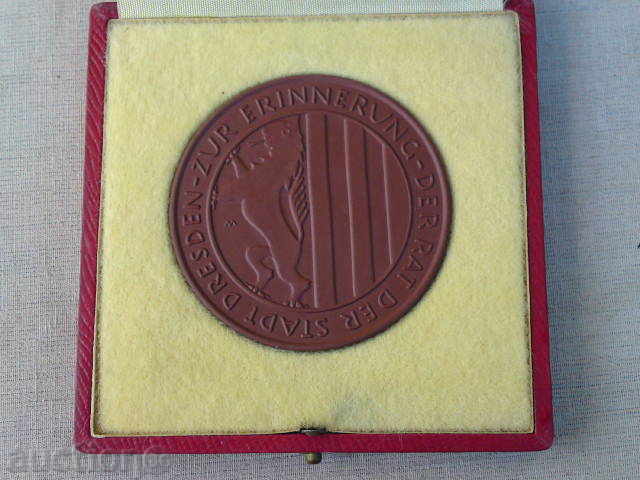 Delivery of Platzer Berlin - Meissen Delivery of Platzer Berlin - Meissen