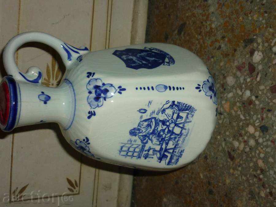 Δημοπρασία Αρχαία κανάτα από πορσελάνη Δημοπρασία Αρχαία κανάτα από πορσελάνη