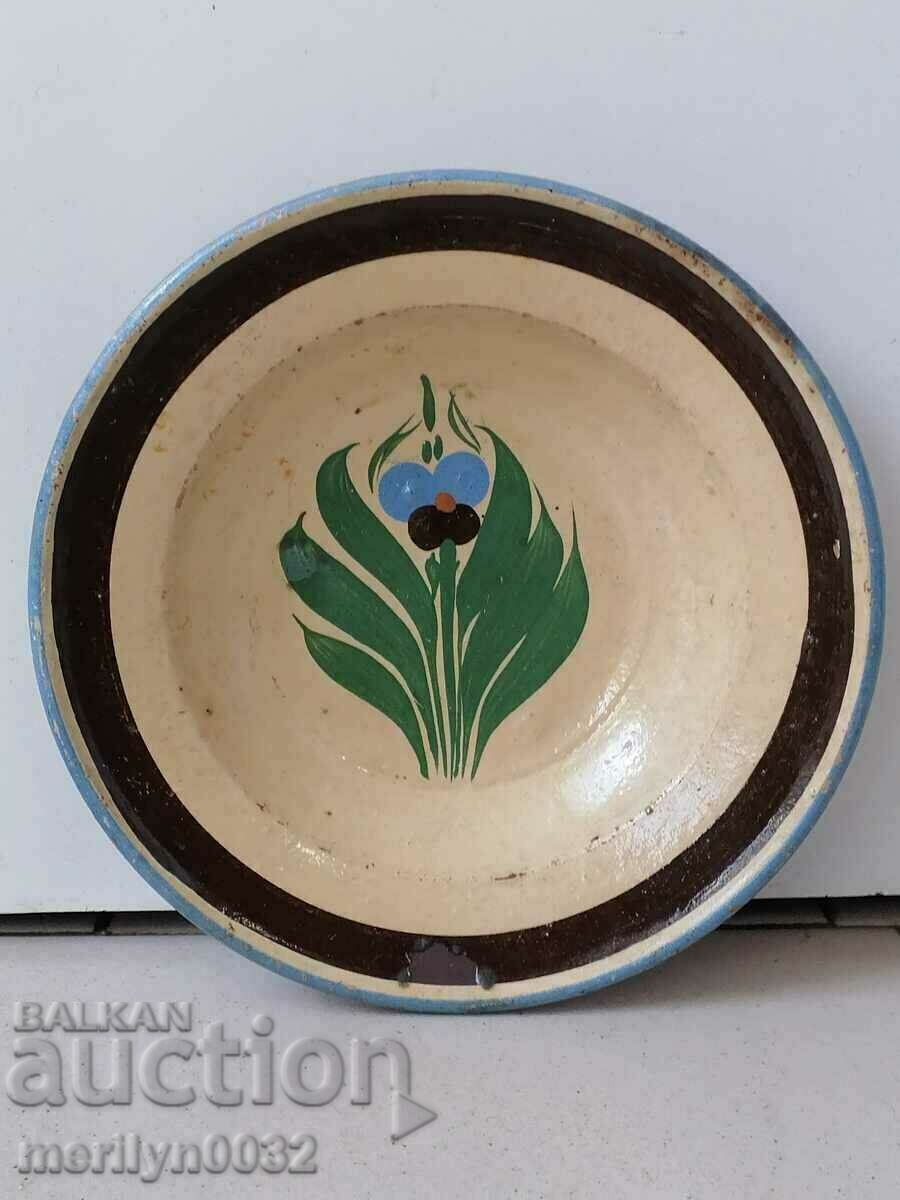 Ceramic plate