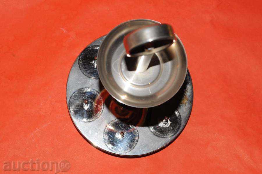 Доставка на Сервиз стойка с 6 малки чаши Доставка на Сервиз стойка с 6 малки чаши