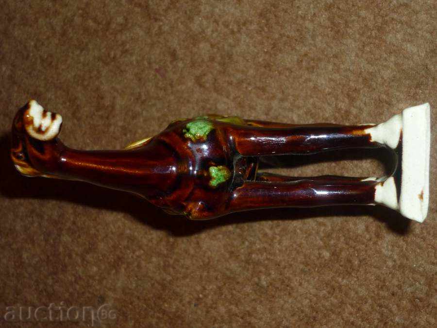 Auction Porcelain figurine - horse, figure, statuette Auction Porcelain figurine - horse, figure, statuette