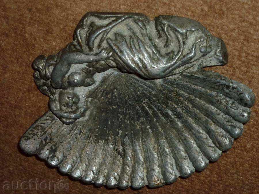 Παράδοση αντίκες τασάκι Παράδοση αντίκες τασάκι