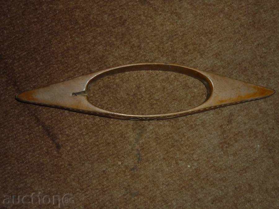 Scissor, loom, cross with price 45.00 BGN | € 23.01 Scissor, loom, cross with price 45.00 BGN | € 23.01