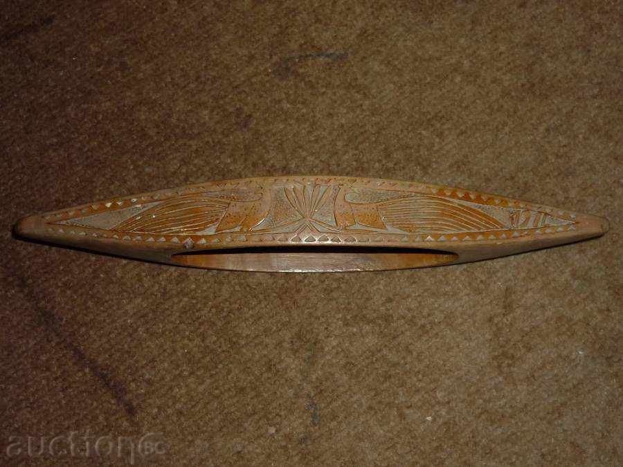 Scissor, loom, cross - 5 Scissor, loom, cross - 5