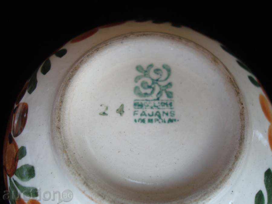 Dishes, Magnificent 4 pieces, hand painted. with price 24.95 BGN | € 12.76 Dishes, Magnificent 4 pieces, hand painted. with price 24.95 BGN | € 12.76