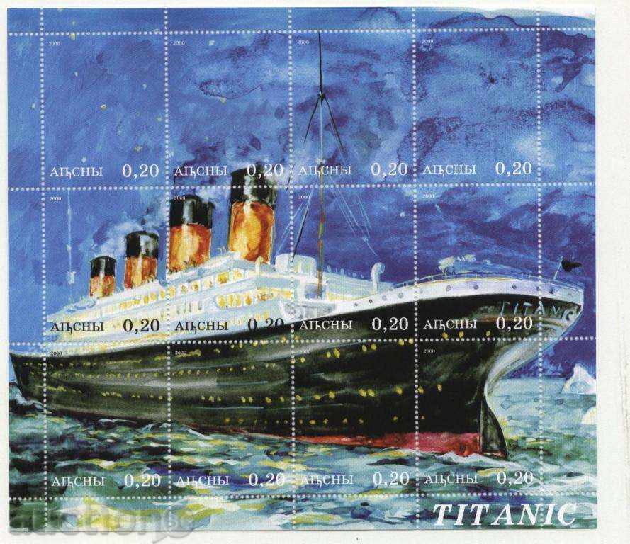 Clean block Titanic 2000 from Abkhazia