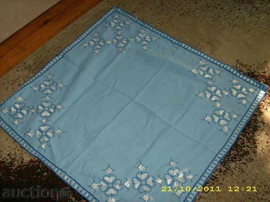 Delivery of old hand embroidered tablecloth Delivery of old hand embroidered tablecloth