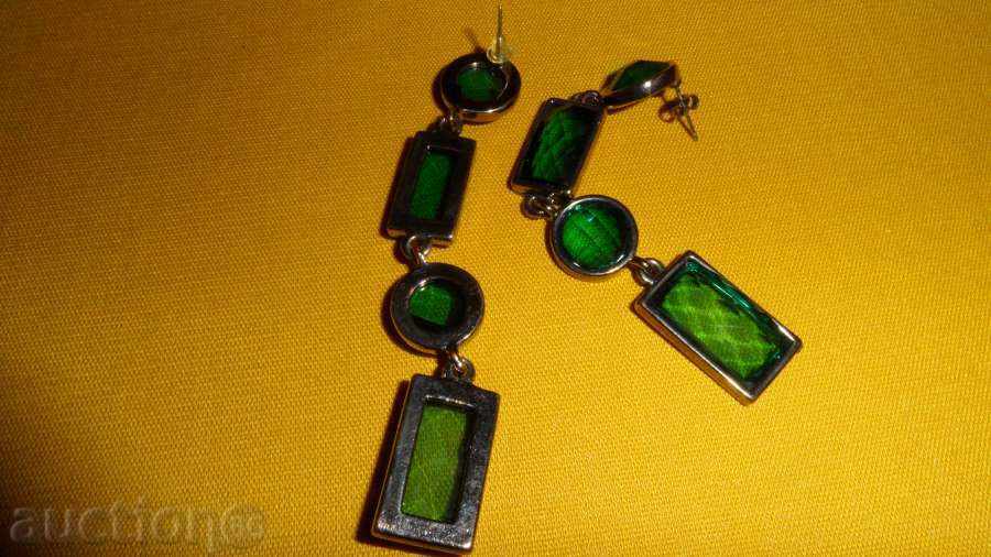 GIRLS with green stones, DjKv with price 12.00 BGN | € 6.14 GIRLS with green stones, DjKv with price 12.00 BGN | € 6.14