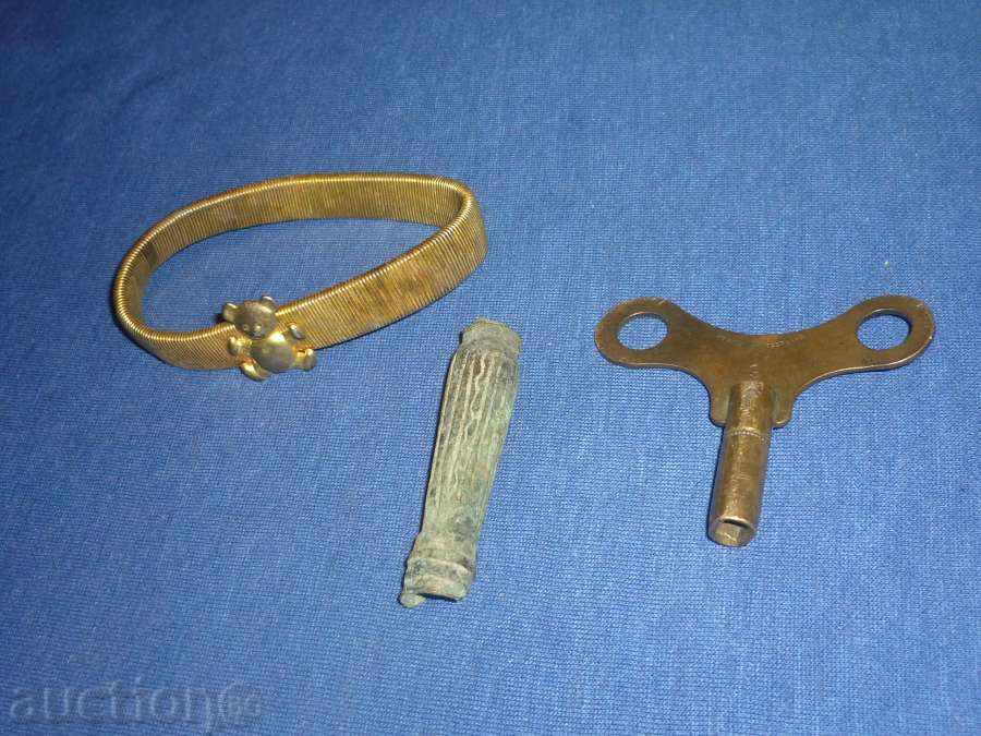 Lot de 3 articole cu preț € 20.23 | 39.57 BGN