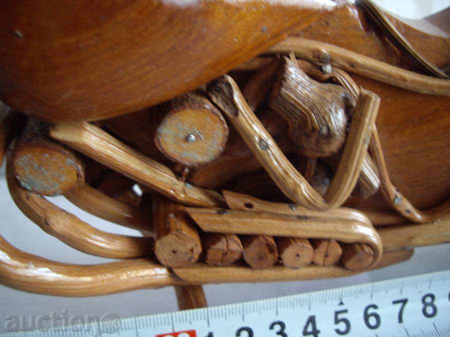 Delivery of An interesting wooden bike. Delivery of An interesting wooden bike.