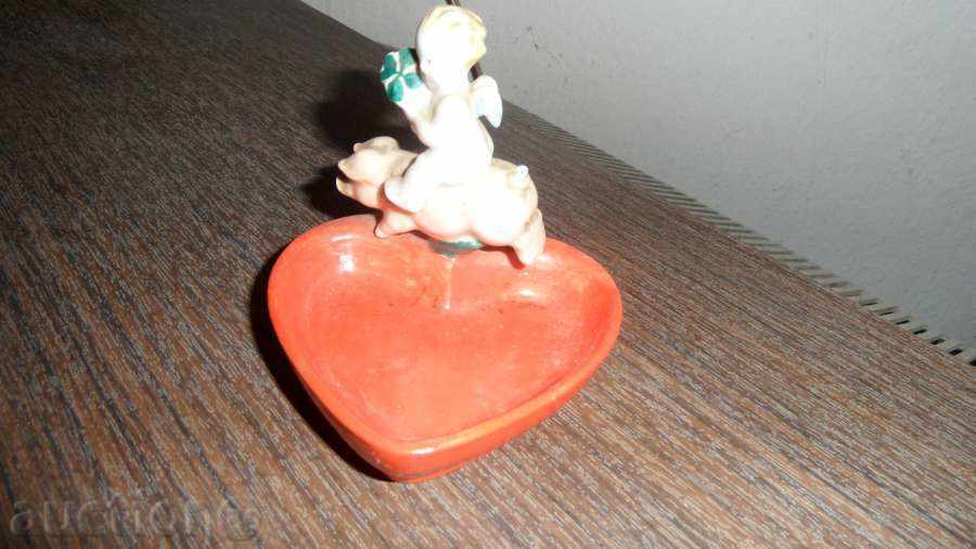 ΤΑΣΑΚΙ καρδιά και άγγελος με τριφύλλι για γουρουνάκι ΜΟΝΑΔΙΚΟ! με τιμή 39.99 BGN | € 20.45