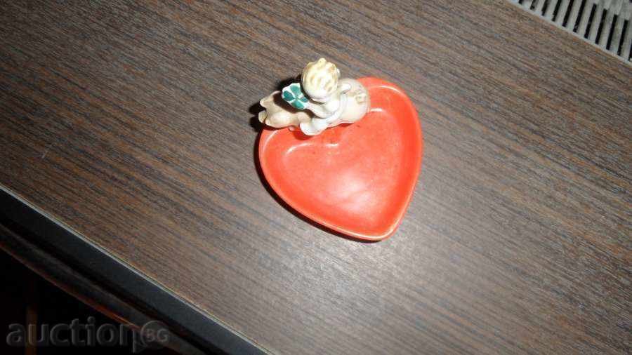 Δημοπρασία ΤΑΣΑΚΙ καρδιά και άγγελος με τριφύλλι για γουρουνάκι ΜΟΝΑΔΙΚΟ!