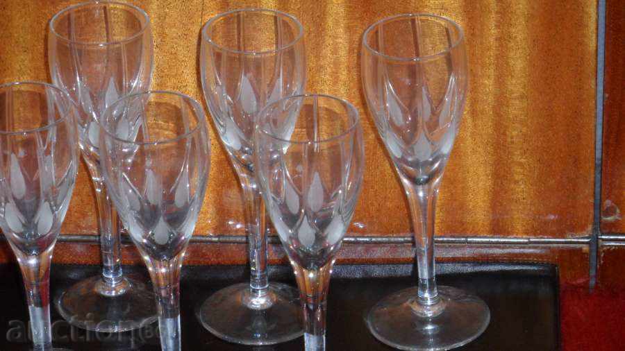 SERVICIUL bulgaresc pentru vin alb, cristal, „Kitka” Novi Pazar SERVICIUL bulgaresc pentru vin alb, cristal, „Kitka” Novi Pazar