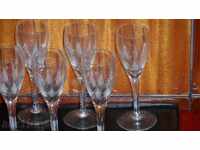 SERVICIUL bulgaresc pentru vin alb, cristal, „Kitka” Novi Pazar