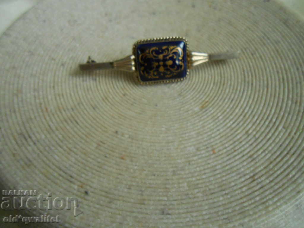 BROȘĂ MEISEN din porțelan, argint, semn distinctiv: sabii - 7 BROȘĂ MEISEN din porțelan, argint, semn distinctiv: sabii - 7