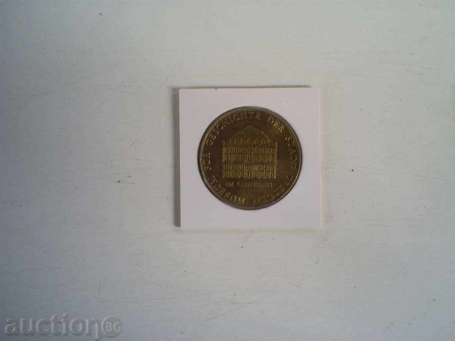 LOT OF TWO FABRICS FROM THE CENTURY OF THE LAST YEAR - 5 LOT OF TWO FABRICS FROM THE CENTURY OF THE LAST YEAR - 5